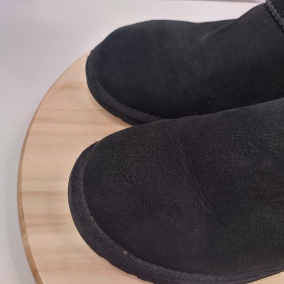 UGG Bailey Button Triplet II Black Sheepskin Shearling Boots Women US 7 - Picture 6 of 16
